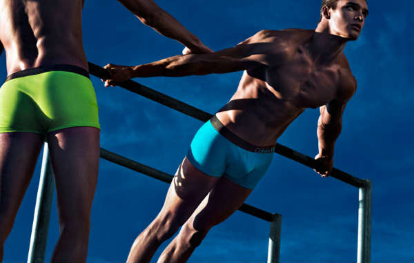 A campanha de SS 2012 da Calvin Klein Underwear
