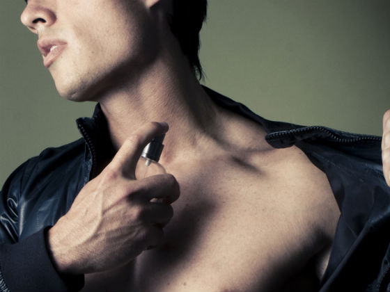 10 perfumes que podem ser usados por homens e mulheres, sem erro