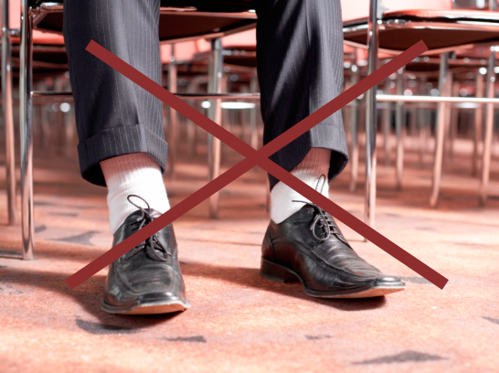 5 erros que podem arruinar sua roupa de trabalho