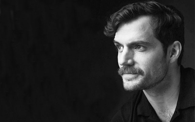 Como deixar crescer e manter um bigode